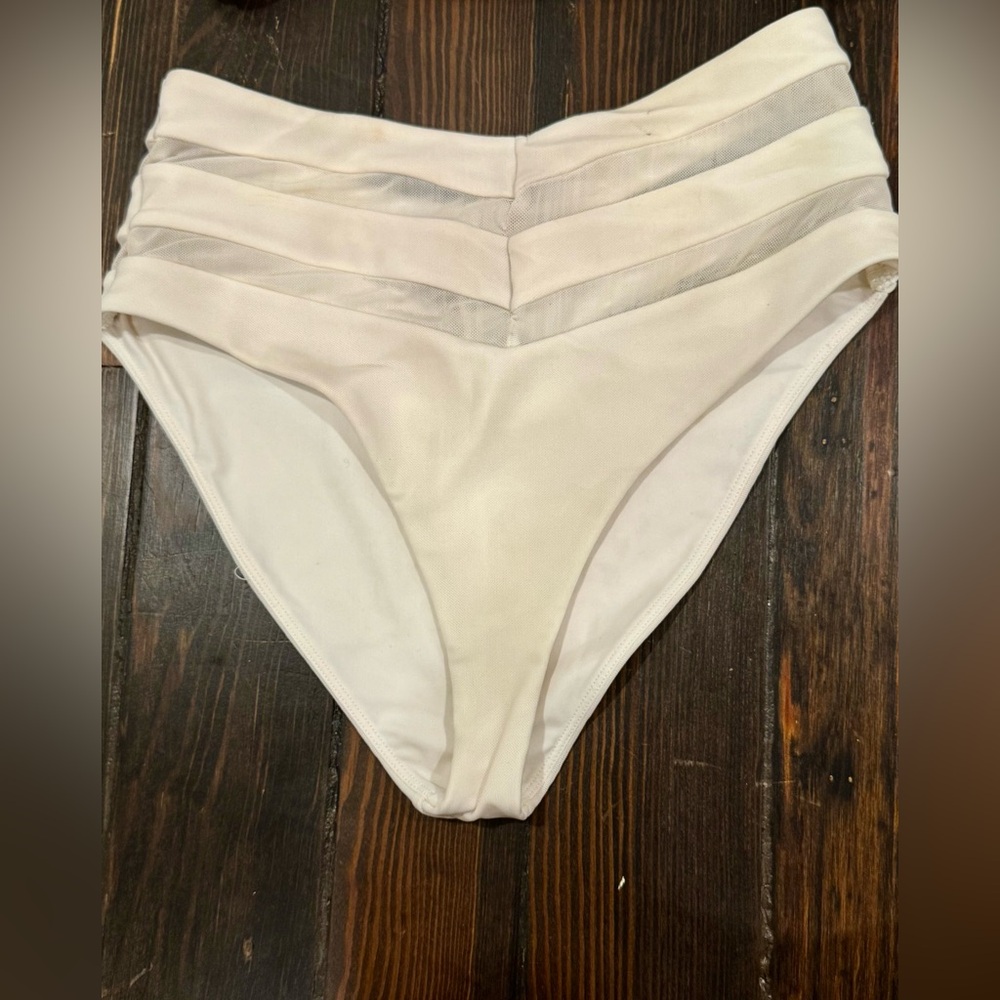 Tularosa Cher Bikini Top and Bottoms in White Mesh, both Size Medium - Picture 10 of 16